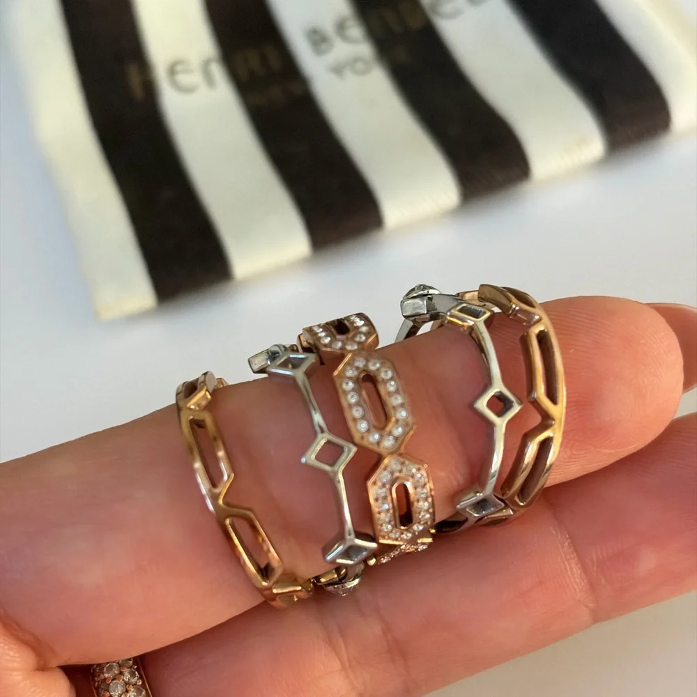 Henri Bendel stackable ring set - Picture 4 of 4